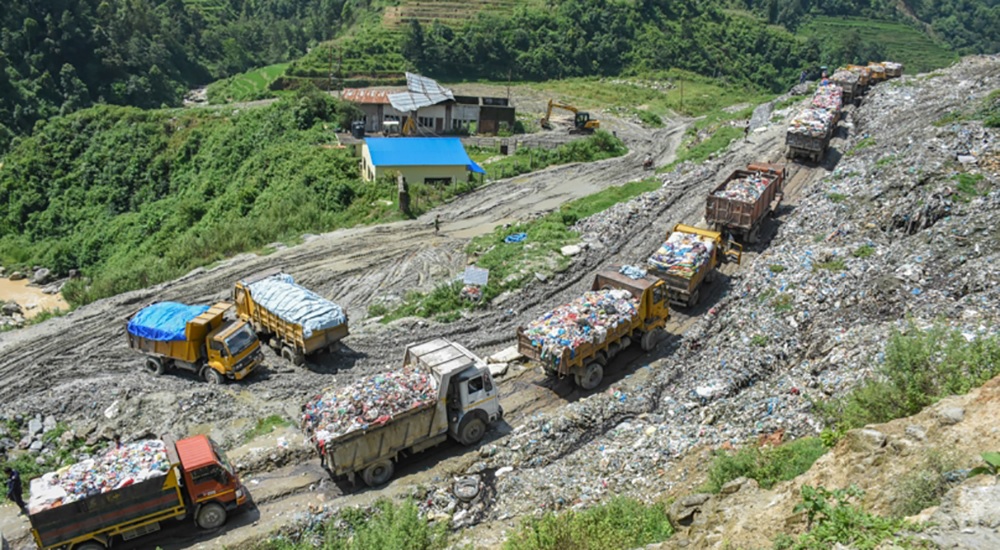 सिसडोलका स्थानीयले काठमाडौंमा भएको सहमति नमान्ने, दिएनन्सि सडोलमा फोहोर फाल्न