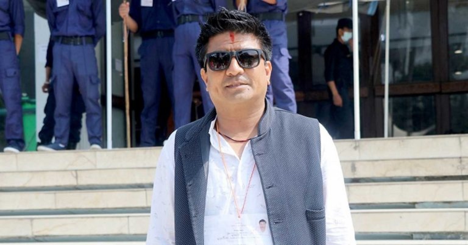 काठमाडौं महानगरपालिका–४ का वडा अध्यक्ष विरुद्ध पक्राउ पुर्जी