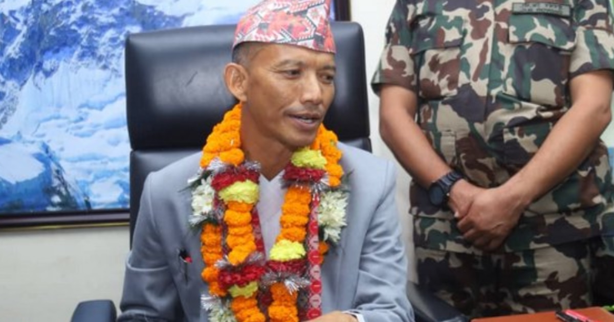 स्पोर्टस् बाइक हुँ, चार सयको स्पीडमा दौडन्छु : मन्त्री चौधरी