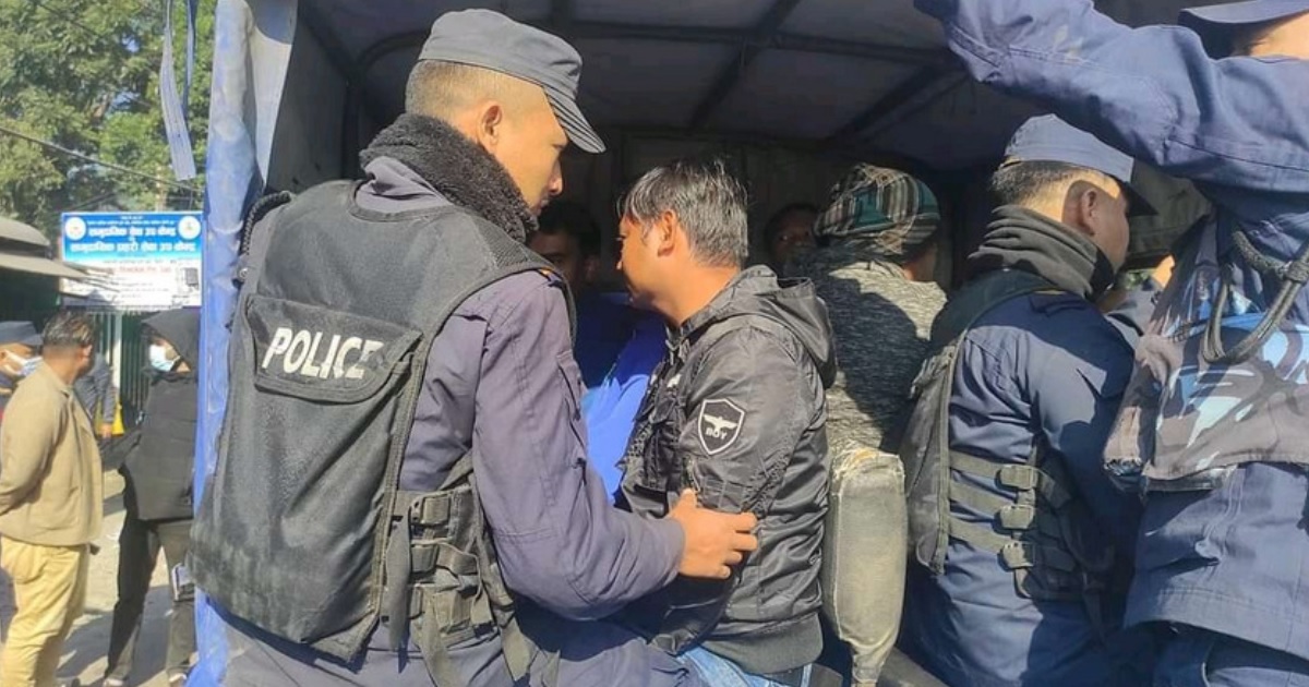 देशभरको अपडेट : हुम्लाको डाँफे मतदान केन्द्रमा कुटाकुट, हेटौंडामा  ७ जना पक्राउ