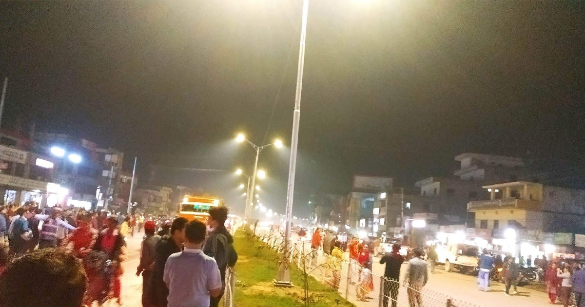 स्मार्ट स्ट्रीट लाइट राखेपछि धनगढीको ६ लेन सडक भयो झलमल्ल